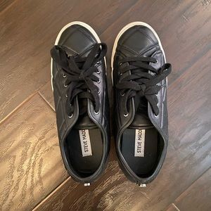 Steve Madden “Burton” Black Leather Sneakers